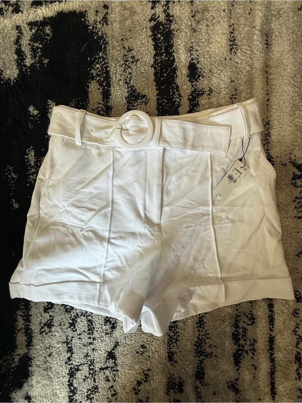 NWT Express White Belted Shorts Size 8